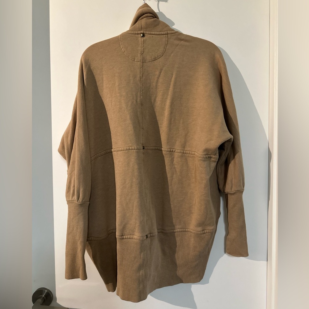 Aritzia Wilfred Cocoon Sweater - Picture 2 of 6